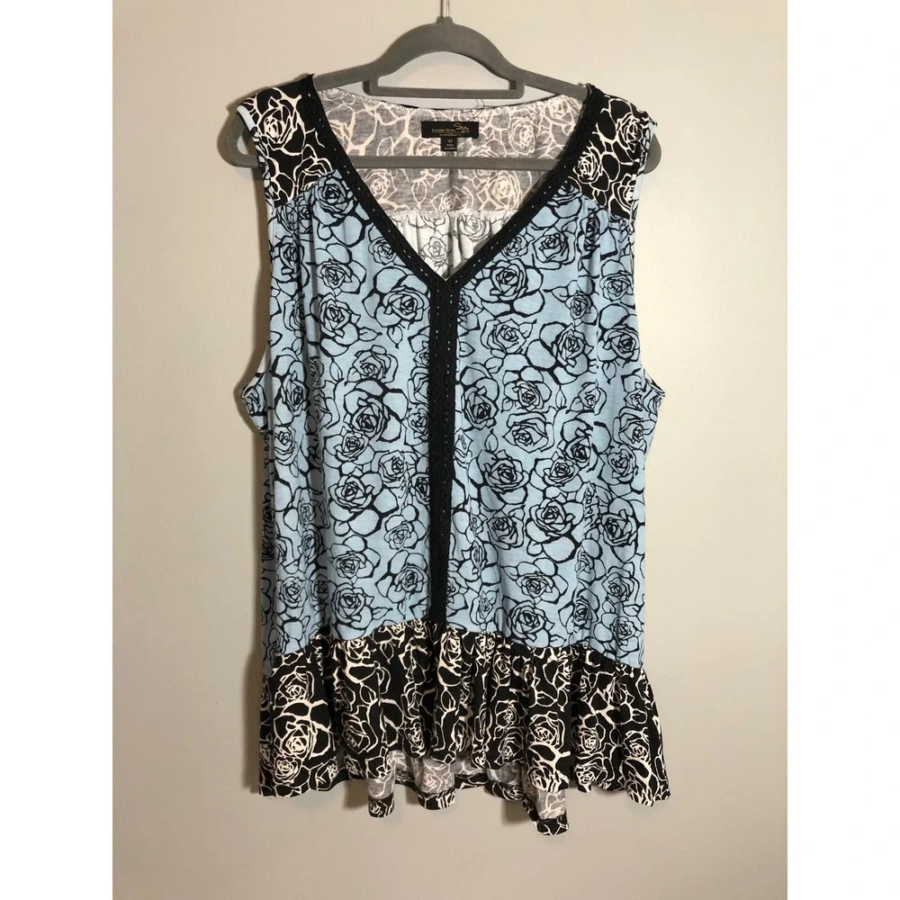 Suzanne Betro Floral Sleeveless Top Women 4X Blue Black Crochet Lace Ruffle Hem